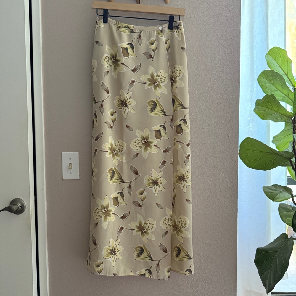 Vintage wrap skirt